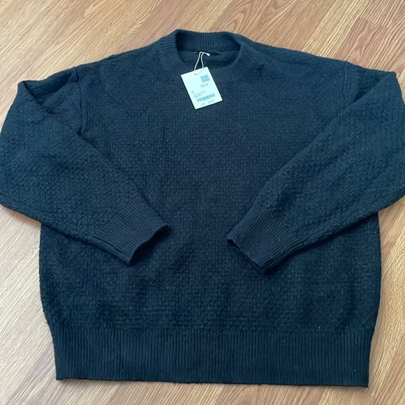 Oak + Fort | NWT | TEXTURED CREWNECK SWEATER BLACK XS - Picture 9 of 9